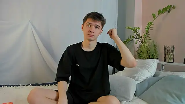 SherlockMax online show from February 2026 08:05:01 PM