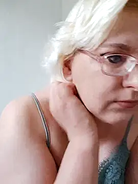 VikaKing online show from September 2025 08:05:01 AM