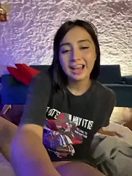 Snapshot of kaori_77 chatting on February 2026 03:57:02 AM kaori 77 online show from February 2026 03:57:02 AM