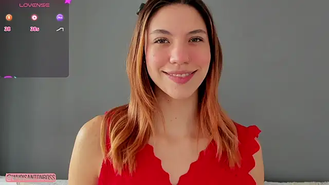 Snapshot of AntonellaaRossii chatting on October 2025 02:05:01 PM AntonellaaRossii online show from October 2025 02:05:01 PM