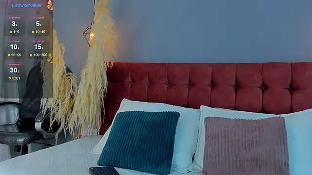 Tania 77  online show from February 2026 12:12:01 PM