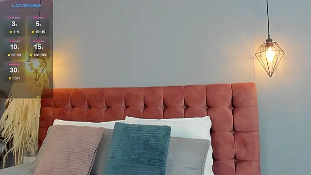 Tania 77  online show from February 2026 12:13:02 PM