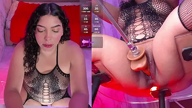 Snapshot of SugarandNibbles chatting on May 2026 09:01:01 PM SugarandNibbles online show from May 2026 09:01:01 PM