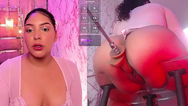 Snapshot of SugarandNibbles chatting on June 2026 01:13:01 PM SugarandNibbles online show from June 2026 01:13:01 PM