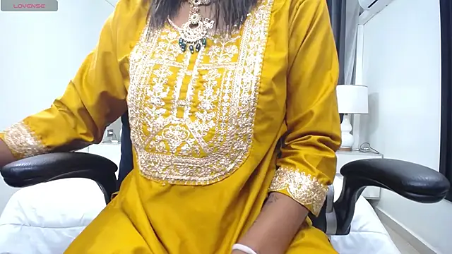 Snapshot of kairadayamai chatting on April 2026 12:22:02 PM kairadayamai online show from April 2026 12:22:02 PM