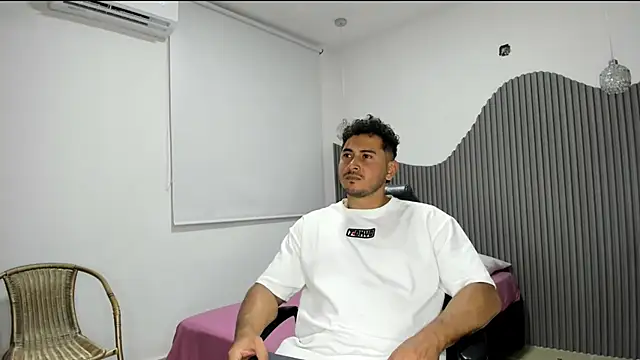 ashlan king online show from April 2026 03:04:02 AM