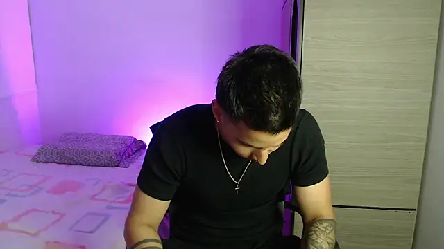 valentinosex1 online show from November 2025 09:26:02 PM