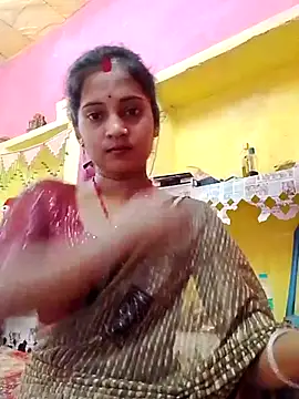 Snapshot of Hot_bbbb chatting on May 2026 05:04:01 AM Hot bbbb online show from May 2026 05:04:01 AM
