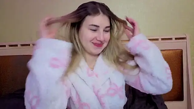 Snapshot of sugarskitty chatting on February 2026 02:40:02 PM sugarskitty online show from February 2026 02:40:02 PM