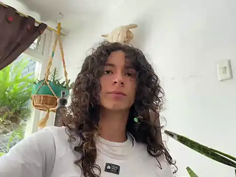 camille delrey online show from October 2025 06:03:02 PM