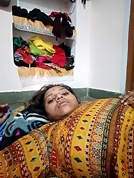 Snapshot of Hot_crety chatting on September 2025 01:20:01 AM Hot crety online show from September 2025 01:20:01 AM