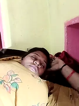 Hot crety online show from March 2026 07:52:01 PM