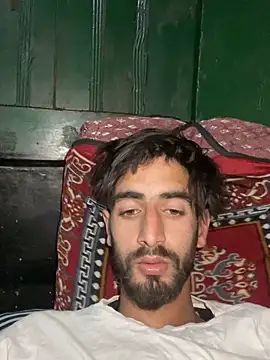 lyath3245 online show from April 2026 06:30:01 PM