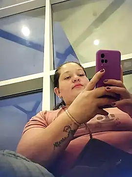 Snapshot of Daphne_girlsex chatting on June 2026 11:26:01 PM Daphne girlsex online show from June 2026 11:26:01 PM