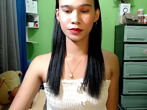 Snapshot of urseductivebarbie_xx chatting on March 2026 01:44:02 PM urseductivebarbie xx online show from March 2026 01:44:02 PM