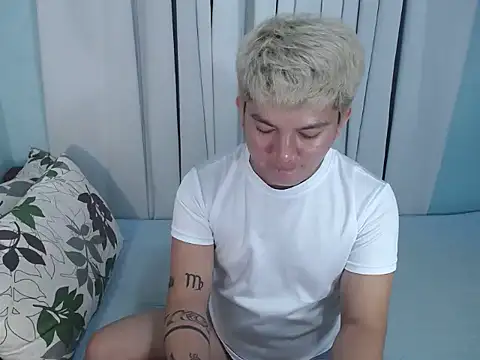 Fuckboii intown online show from November 2025 04:51:01 PM