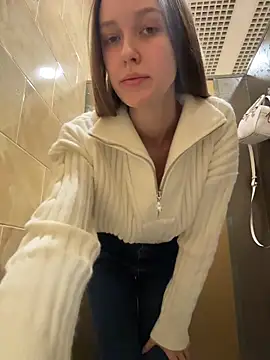 ElliRose online show from December 2025 07:49:02 AM