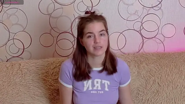 Snapshot of ElzaBlis chatting on September 2025 01:02:02 PM ElzaBlis online show from September 2025 01:02:02 PM