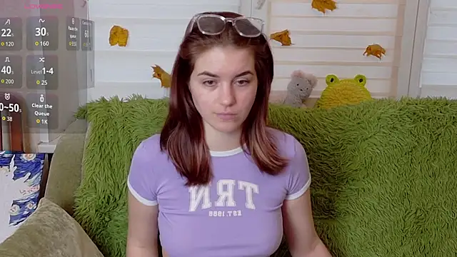 ElzaBlis online show from November 2025 01:00:02 PM