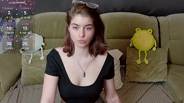 ElzaBlis online show from April 2026 01:12:01 PM