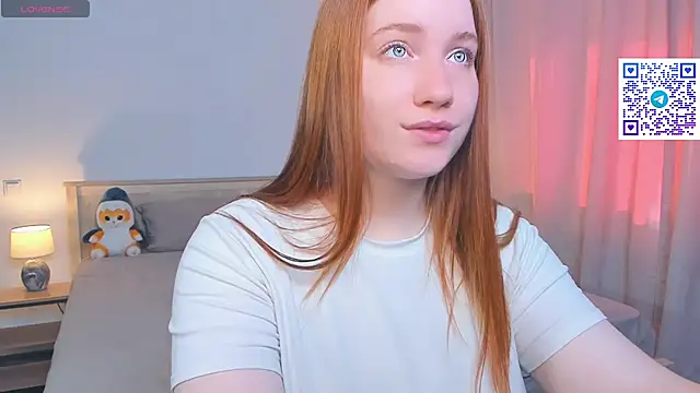 Snapshot of EthalCarlsqq chatting on October 2025 09:37:01 AM EthalCarlsqq online show from October 2025 09:37:01 AM