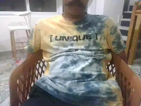 Snapshot of hosur_horny chatting on March 2026 03:29:01 PM hosur horny online show from March 2026 03:29:01 PM