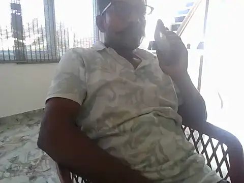 Snapshot of hosur_horny chatting on April 2026 11:06:01 AM hosur horny online show from April 2026 11:06:01 AM