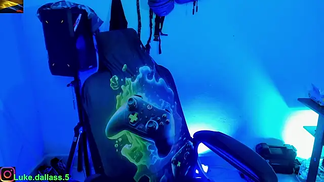 zeus 7777 online show from December 2025 08:12:01 AM