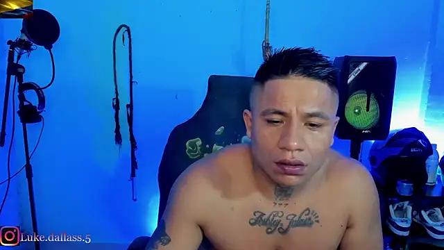 zeus 7777 online show from February 2026 09:49:01 AM