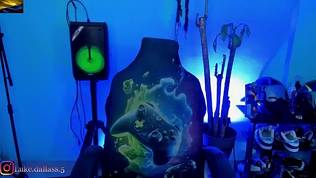 zeus 7777 online show from February 2026 10:17:01 PM