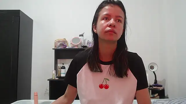 nathaly jones  online show from July 2026 12:29:01 PM