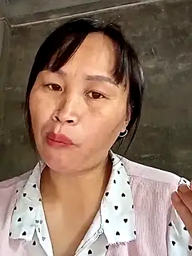 maple694 online show from October 2025 03:48:02 AM