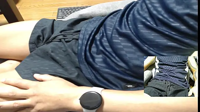 Yasu2000 online show from August 2026 12:32:02 AM