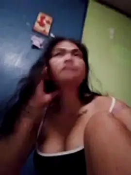 missluvv online show from April 2026 12:13:01 PM