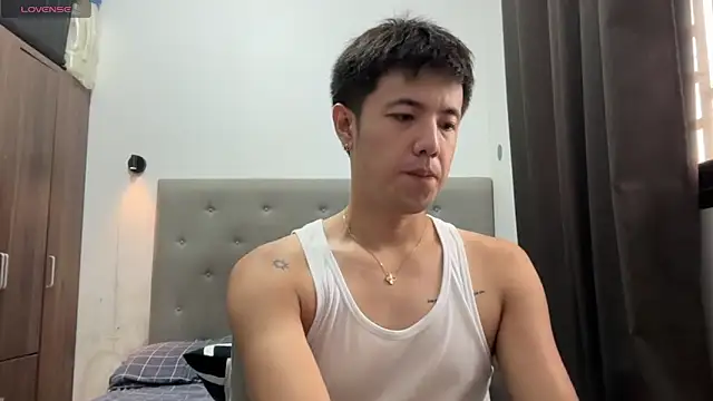 Snapshot of Addictiveboi chatting on June 2026 03:50:02 AM Addictiveboi online show from June 2026 03:50:02 AM