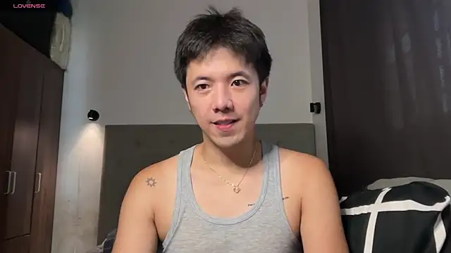 Snapshot of Addictiveboi chatting on June 2026 03:19:02 AM Addictiveboi online show from June 2026 03:19:02 AM