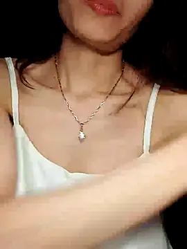 Hinna x online show from November 2025 09:09:01 AM