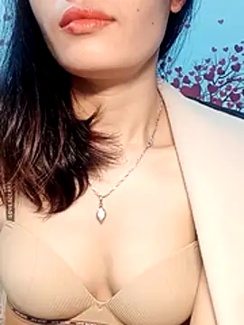 Hinna x online show from January 2026 08:23:01 PM