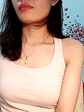 Hinna x online show from April 2026 02:12:01 PM