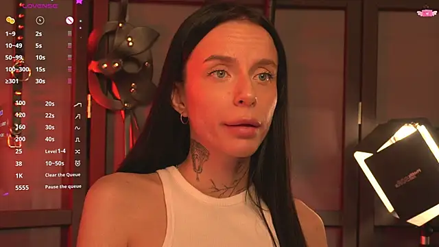 Snapshot of livia_starwars chatting on October 2025 09:48:02 PM livia starwars online show from October 2025 09:48:02 PM