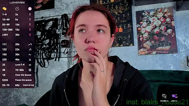 Snapshot of the_high_priestess chatting on September 2025 05:23:01 AM the high priestess online show from September 2025 05:23:01 AM