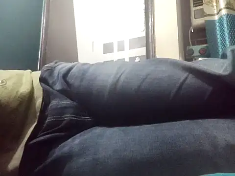 rocky4u7 online show from December 2025 03:00:02 AM