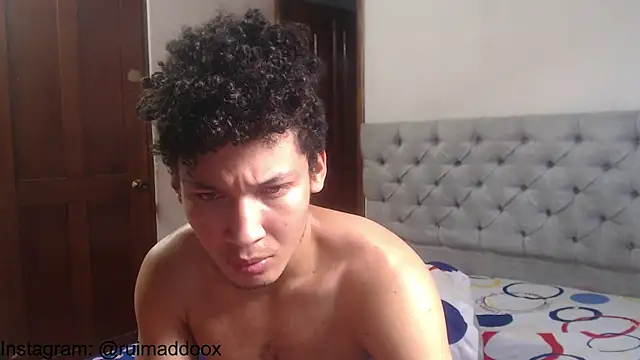 RuiMaddoox online show from April 2026 01:01:02 PM