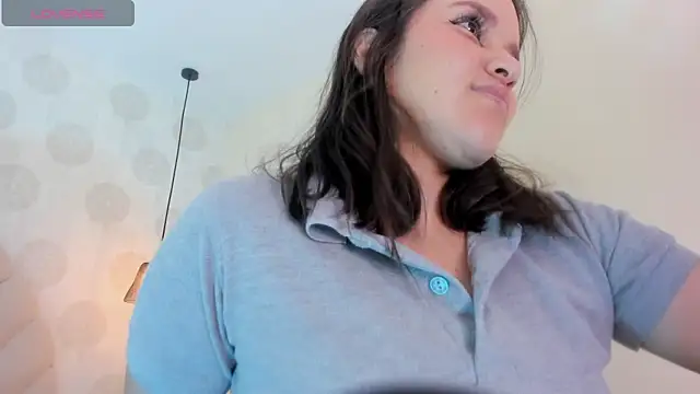 GIANAMILLER6 online show from February 2026 12:15:02 PM