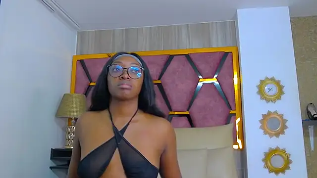 Snapshot of YallianaBrooks chatting on June 2026 11:57:02 AM YallianaBrooks online show from June 2026 11:57:02 AM