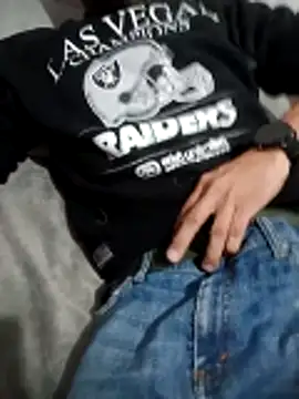 Mounstro3 online show from November 2025 05:28:02 AM