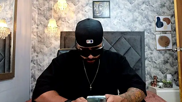 Apolo rousse1 online show from September 2025 09:18:01 PM