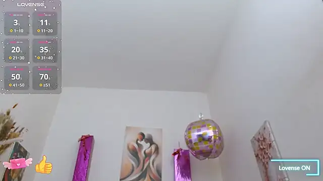 Snapshot of Lola_wish1 chatting on September 2025 04:49:02 AM Lola wish1 online show from September 2025 04:49:02 AM