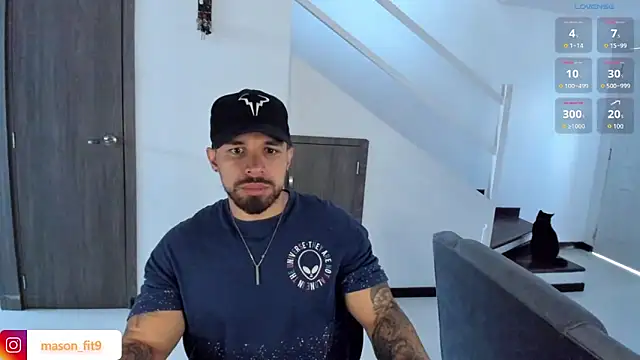 Snapshot of mason_fit chatting on April 2026 01:28:01 PM mason fit online show from April 2026 01:28:01 PM