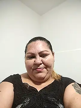 Miasmithr online show from October 2025 10:55:01 AM